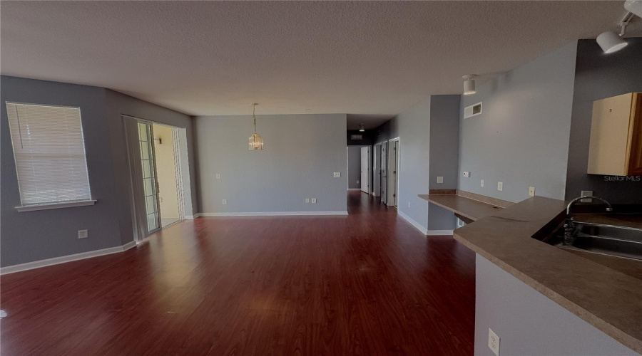 Living-Dining Combination