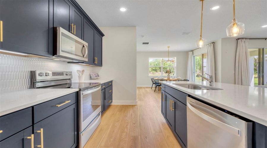 KISSIMMEE, Florida 34746, 3 Bedrooms Bedrooms, ,2 BathroomsBathrooms,Residential,For Sale,ROYAL POINT,0,MFRO6397580