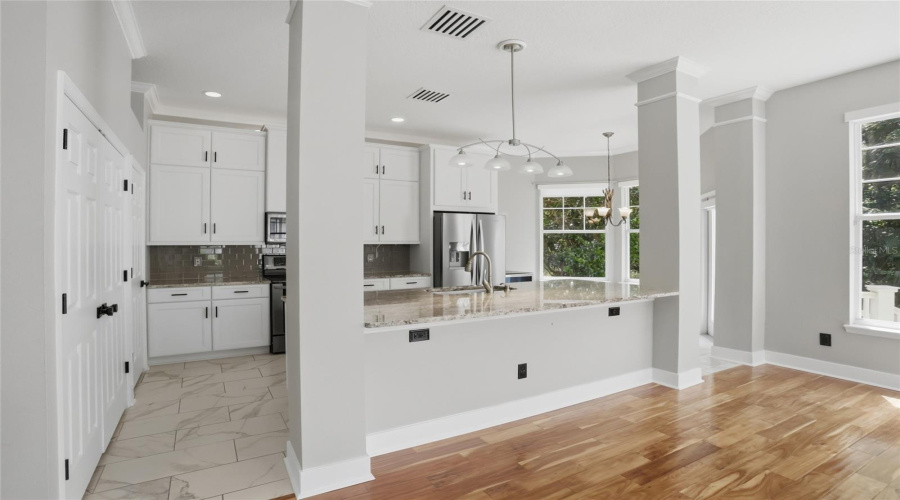 KISSIMMEE, Florida 34747, 3 Bedrooms Bedrooms, ,2 BathroomsBathrooms,Residential,For Sale,BANKS ROSE,0,MFRO6394655