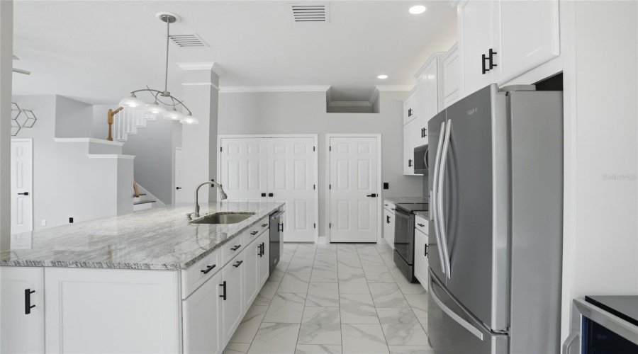 KISSIMMEE, Florida 34747, 3 Bedrooms Bedrooms, ,2 BathroomsBathrooms,Residential,For Sale,BANKS ROSE,0,MFRO6394655