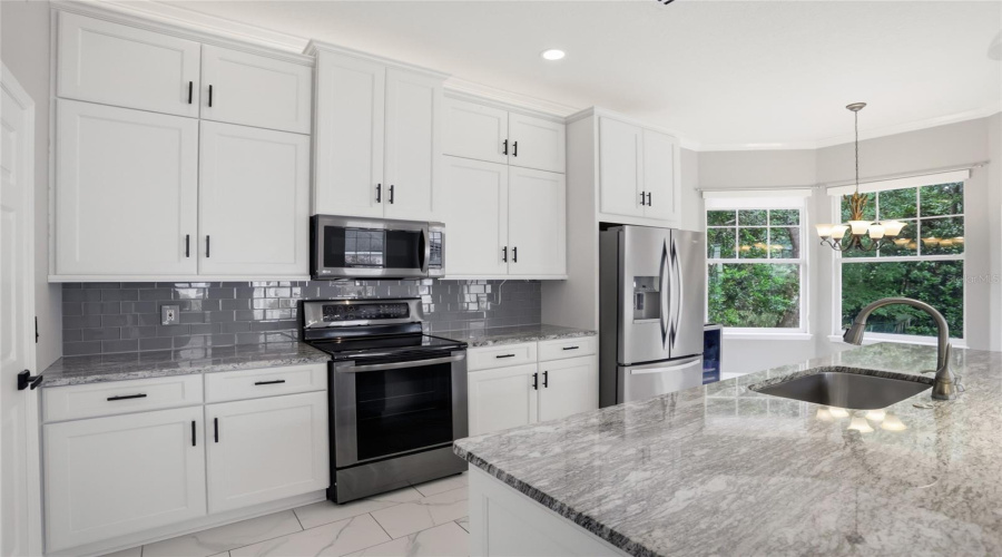 KISSIMMEE, Florida 34747, 3 Bedrooms Bedrooms, ,2 BathroomsBathrooms,Residential,For Sale,BANKS ROSE,0,MFRO6394655