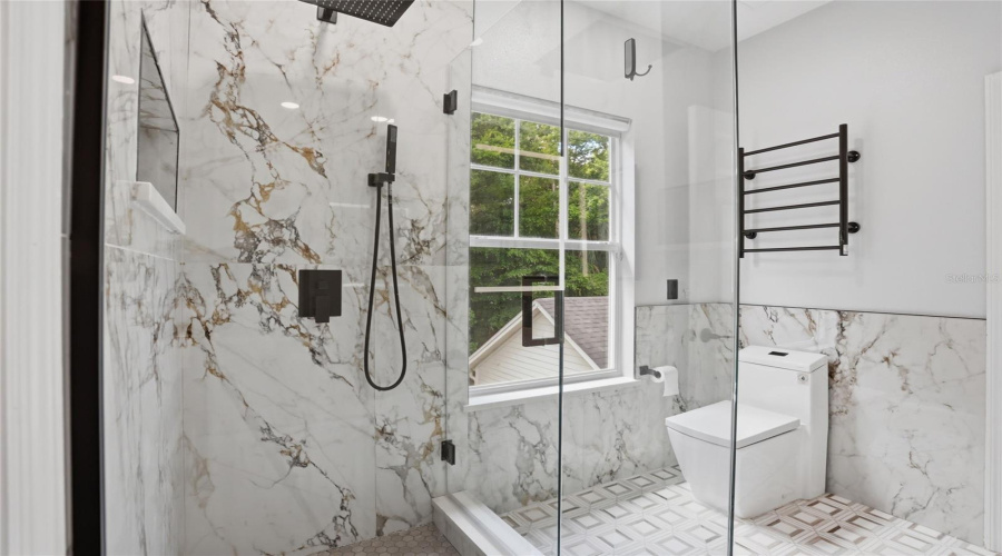 KISSIMMEE, Florida 34747, 3 Bedrooms Bedrooms, ,2 BathroomsBathrooms,Residential,For Sale,BANKS ROSE,0,MFRO6394655