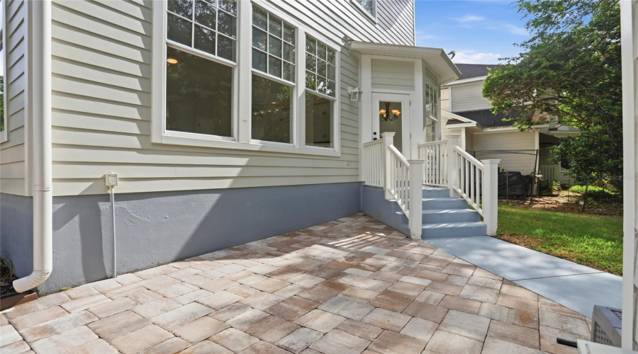 KISSIMMEE, Florida 34747, 3 Bedrooms Bedrooms, ,2 BathroomsBathrooms,Residential,For Sale,BANKS ROSE,0,MFRO6394655