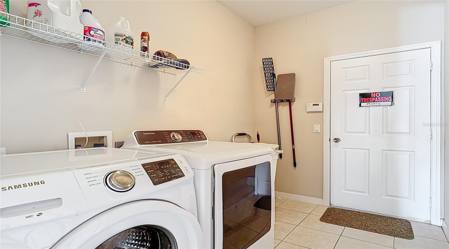 KISSIMMEE, Florida 34746, 4 Bedrooms Bedrooms, ,3 BathroomsBathrooms,Residential,For Sale,SOMERSET,0,MFRS5136105