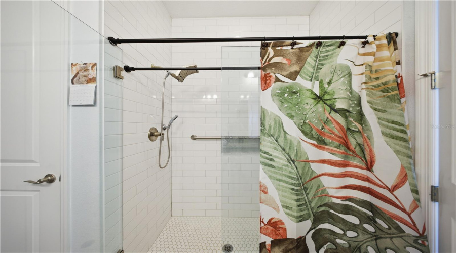 Master Bathroom Glass Shower