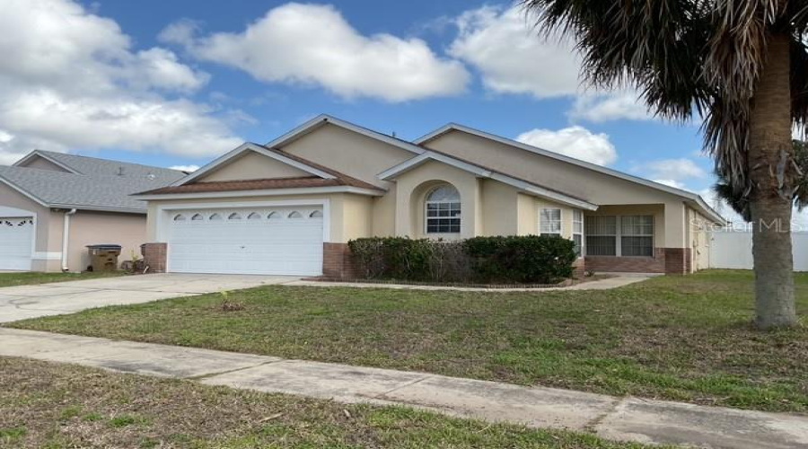 KISSIMMEE, Florida 34747, 4 Bedrooms Bedrooms, ,3 BathroomsBathrooms,Residential,For Sale,ONEIDA,0,MFRS5145194