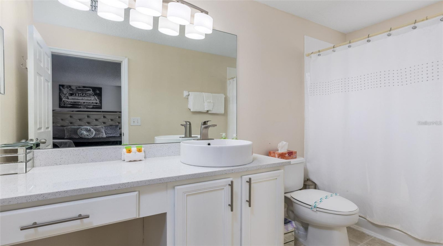 KISSIMMEE, Florida 34747, 6 Bedrooms Bedrooms, ,5 BathroomsBathrooms,Residential,For Sale,LIDO KEY,0,MFRO6397037