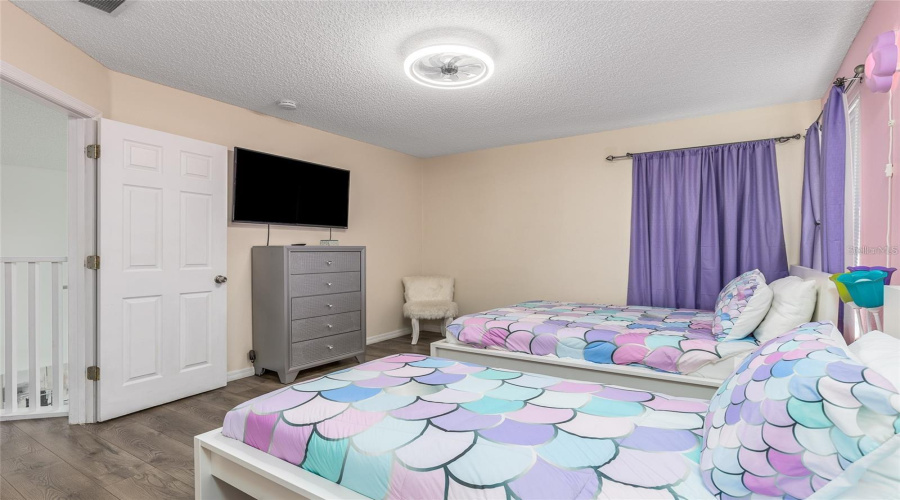 KISSIMMEE, Florida 34747, 6 Bedrooms Bedrooms, ,5 BathroomsBathrooms,Residential,For Sale,LIDO KEY,0,MFRO6397037