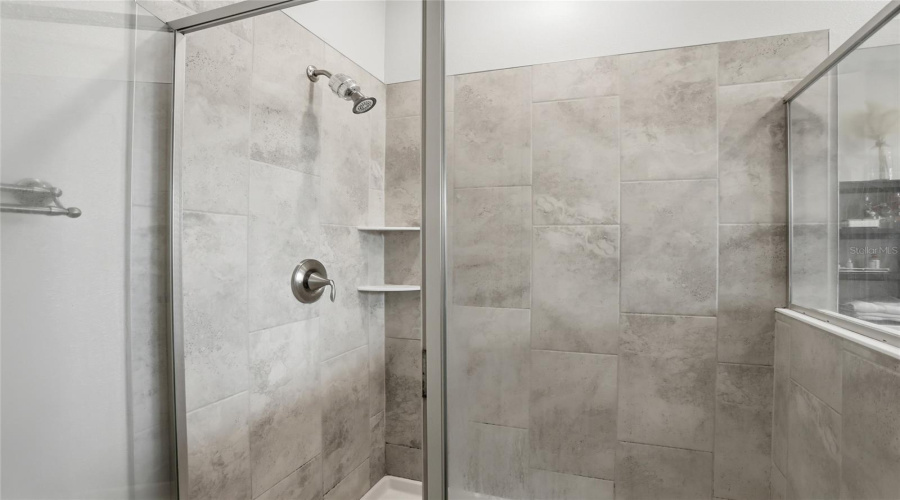 DAVENPORT, Florida 33837, 3 Bedrooms Bedrooms, ,2 BathroomsBathrooms,Residential,For Sale,CAMDEN,0,MFRO6397159