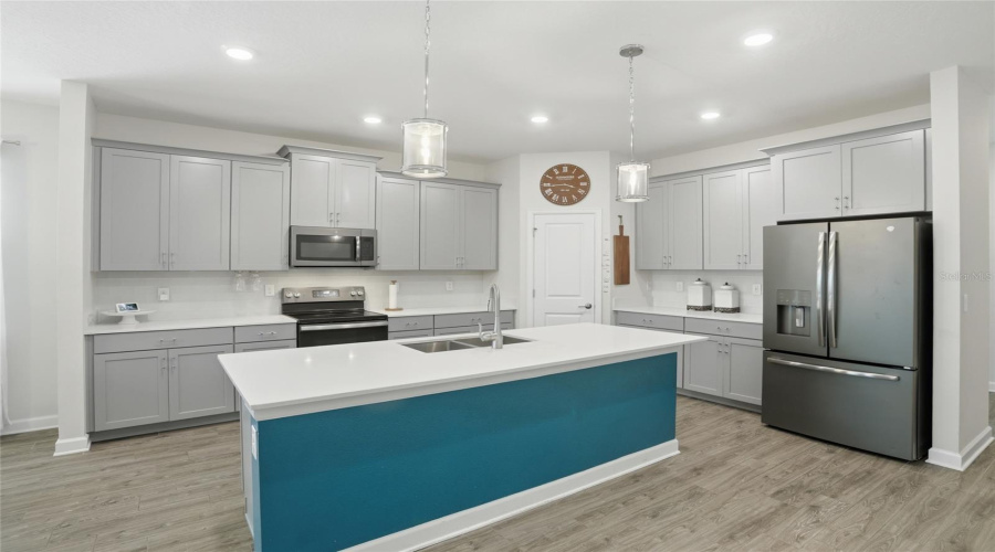 DAVENPORT, Florida 33837, 3 Bedrooms Bedrooms, ,2 BathroomsBathrooms,Residential,For Sale,CAMDEN,0,MFRO6397159