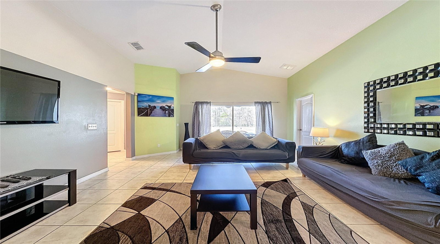 DAVENPORT, Florida 33896, 5 Bedrooms Bedrooms, ,3 BathroomsBathrooms,Residential,For Sale,ROYAL RIDGE,0,MFRS5141777