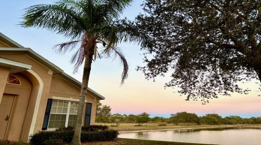 DAVENPORT, Florida 33896, 5 Bedrooms Bedrooms, ,3 BathroomsBathrooms,Residential,For Sale,ROYAL RIDGE,0,MFRS5141777