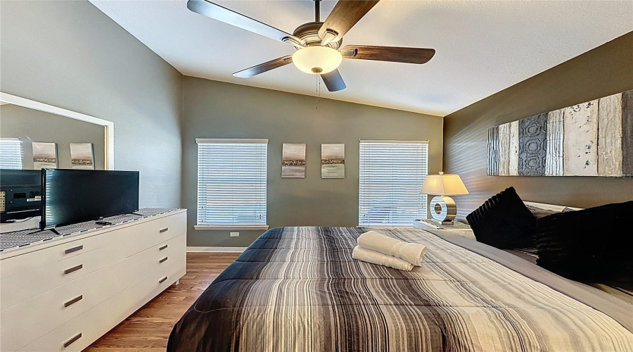 DAVENPORT, Florida 33896, 5 Bedrooms Bedrooms, ,3 BathroomsBathrooms,Residential,For Sale,ROYAL RIDGE,0,MFRS5141777