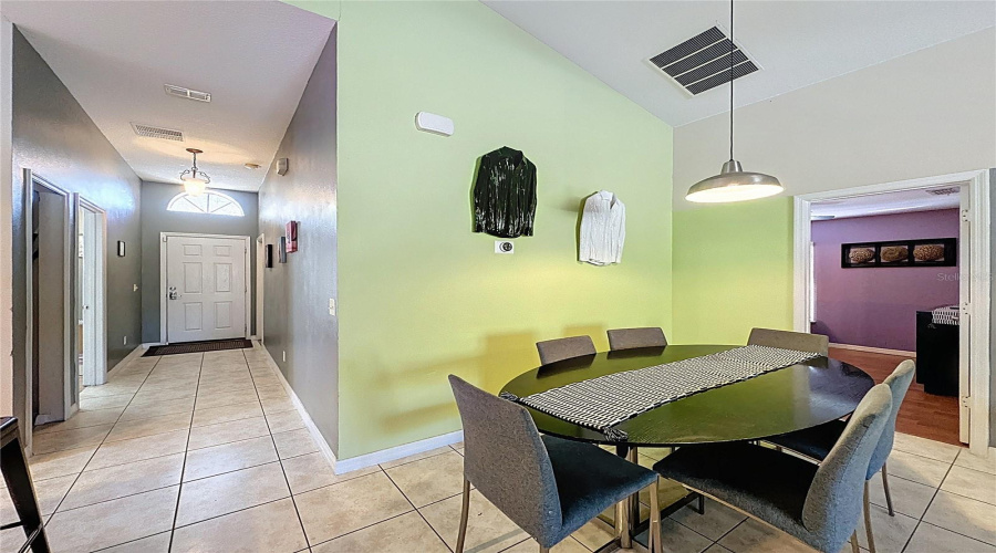 DAVENPORT, Florida 33896, 5 Bedrooms Bedrooms, ,3 BathroomsBathrooms,Residential,For Sale,ROYAL RIDGE,0,MFRS5141777