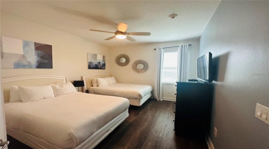 KISSIMMEE, Florida 34747, 11 Bedrooms Bedrooms, ,10 BathroomsBathrooms,Residential,For Sale,FALLS,0,MFRS5146843