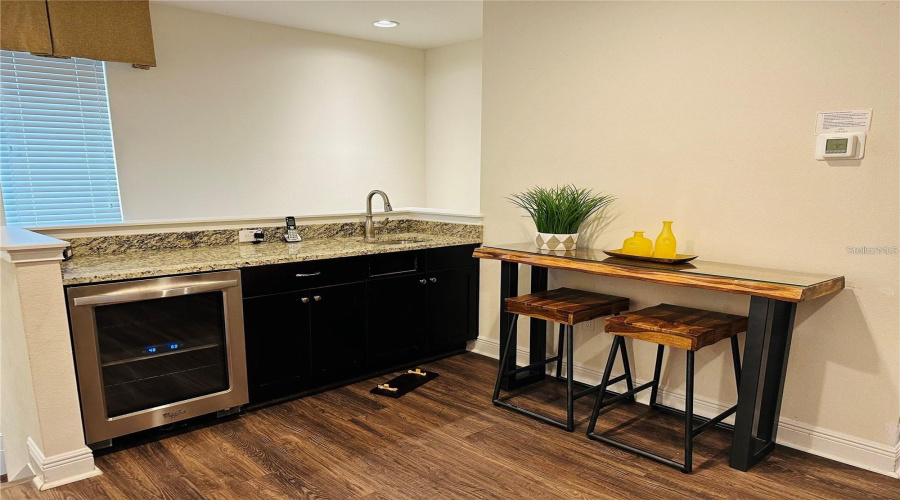 KISSIMMEE, Florida 34747, 11 Bedrooms Bedrooms, ,10 BathroomsBathrooms,Residential,For Sale,FALLS,0,MFRS5146843