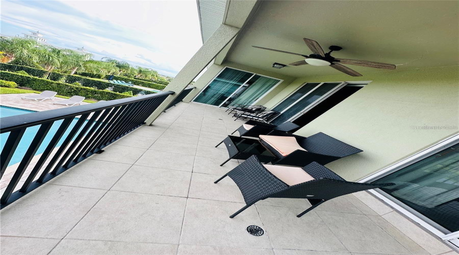 KISSIMMEE, Florida 34747, 11 Bedrooms Bedrooms, ,10 BathroomsBathrooms,Residential,For Sale,FALLS,0,MFRS5146843