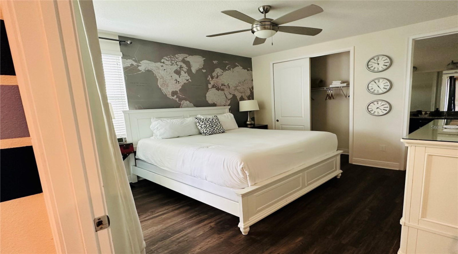 KISSIMMEE, Florida 34747, 11 Bedrooms Bedrooms, ,10 BathroomsBathrooms,Residential,For Sale,FALLS,0,MFRS5146843