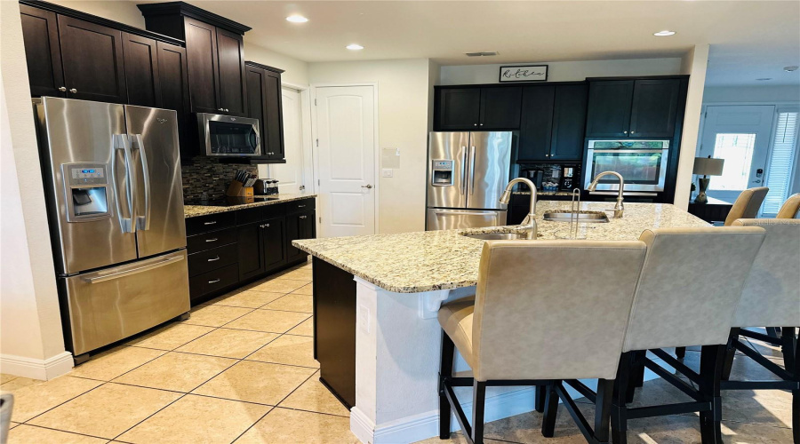 KISSIMMEE, Florida 34747, 11 Bedrooms Bedrooms, ,10 BathroomsBathrooms,Residential,For Sale,FALLS,0,MFRS5146843