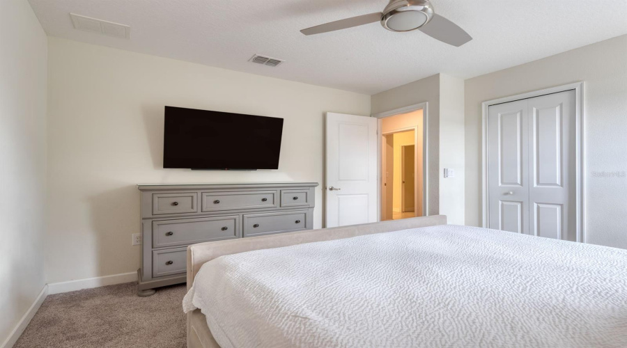 DAVENPORT, Florida 33896, 8 Bedrooms Bedrooms, ,5 BathroomsBathrooms,Residential,For Sale,STINGER,0,MFRO6396888