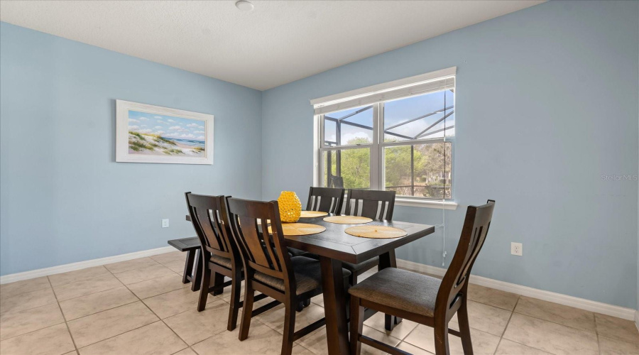 DAVENPORT, Florida 33837, 5 Bedrooms Bedrooms, ,4 BathroomsBathrooms,Residential,For Sale,MISTY OAK,0,MFRO6393604