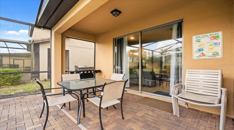 DAVENPORT, Florida 33837, 5 Bedrooms Bedrooms, ,4 BathroomsBathrooms,Residential,For Sale,MISTY OAK,0,MFRO6393604