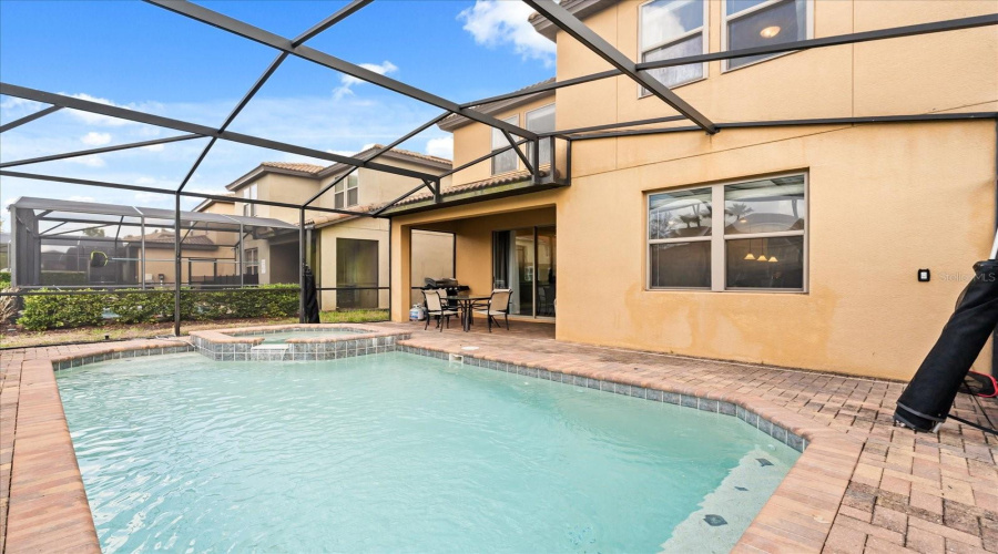 DAVENPORT, Florida 33837, 5 Bedrooms Bedrooms, ,4 BathroomsBathrooms,Residential,For Sale,MISTY OAK,0,MFRO6393604