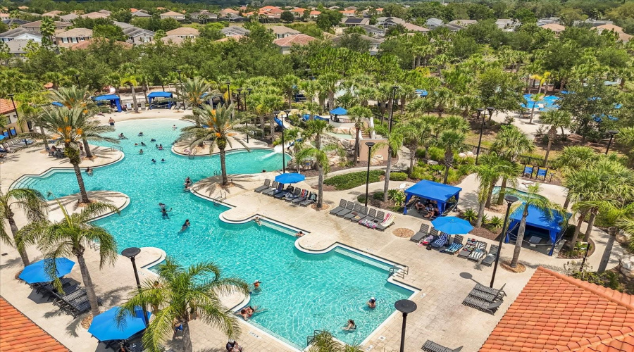 DAVENPORT, Florida 33837, 5 Bedrooms Bedrooms, ,4 BathroomsBathrooms,Residential,For Sale,MISTY OAK,0,MFRO6393604