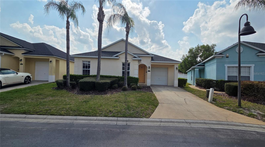 DAVENPORT, Florida 33896, 5 Bedrooms Bedrooms, ,3 BathroomsBathrooms,Residential,For Sale,RESERVE,0,MFRL4960264