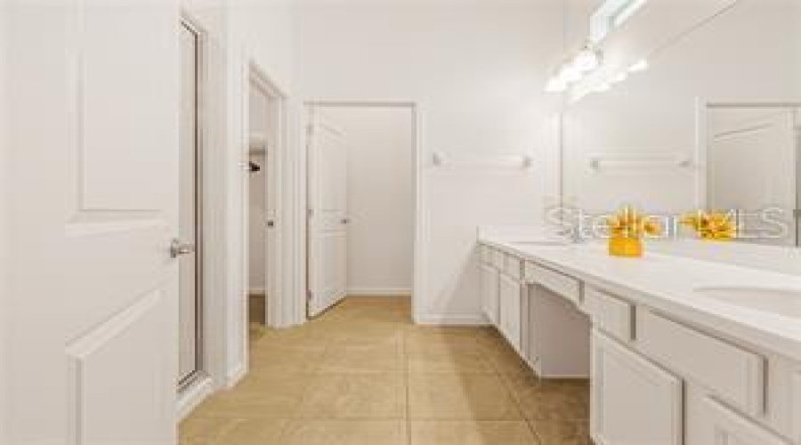 KISSIMMEE, Florida 34746, 12 Bedrooms Bedrooms, ,11 BathroomsBathrooms,Residential,For Sale,MONADO,0,MFRO6395898