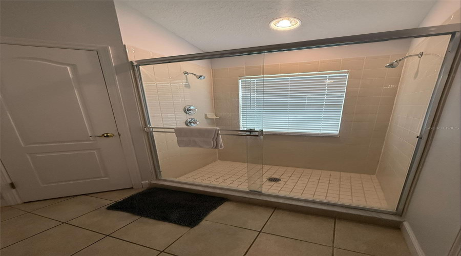 DAVENPORT, Florida 33897, 3 Bedrooms Bedrooms, ,3 BathroomsBathrooms,Residential,For Sale,OLD BRIDGE,0,MFRS5147441