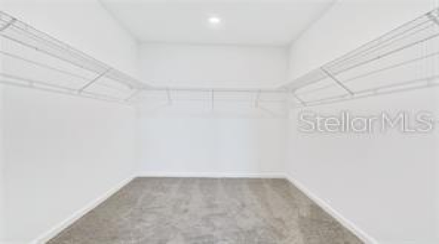 DAVENPORT, Florida 33837, 3 Bedrooms Bedrooms, ,2 BathroomsBathrooms,Residential,For Sale,CHANTILLY,0,MFRS5147542