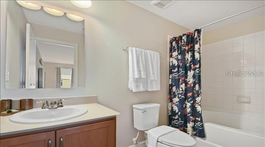 KISSIMMEE, Florida 34746, 4 Bedrooms Bedrooms, ,3 BathroomsBathrooms,Residential,For Sale,ADELAIDE,0,MFRS5147511