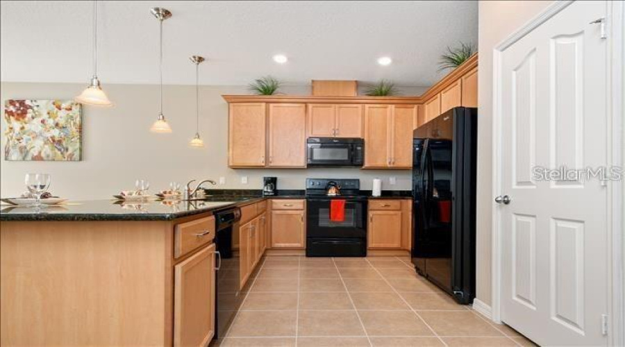 KISSIMMEE, Florida 34746, 4 Bedrooms Bedrooms, ,3 BathroomsBathrooms,Residential,For Sale,ADELAIDE,0,MFRS5147511