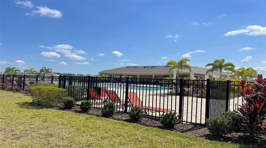 DAVENPORT, Florida 33837, 4 Bedrooms Bedrooms, ,2 BathroomsBathrooms,Residential,For Sale,RED HILL,0,MFRS5147480