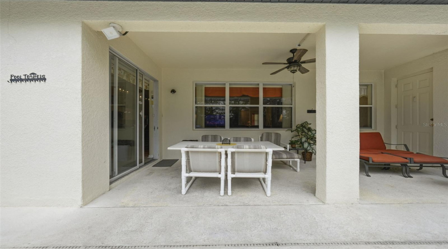 DAVENPORT, Florida 33896, 5 Bedrooms Bedrooms, ,3 BathroomsBathrooms,Residential,For Sale,BAY LEAF,0,MFRS5147488