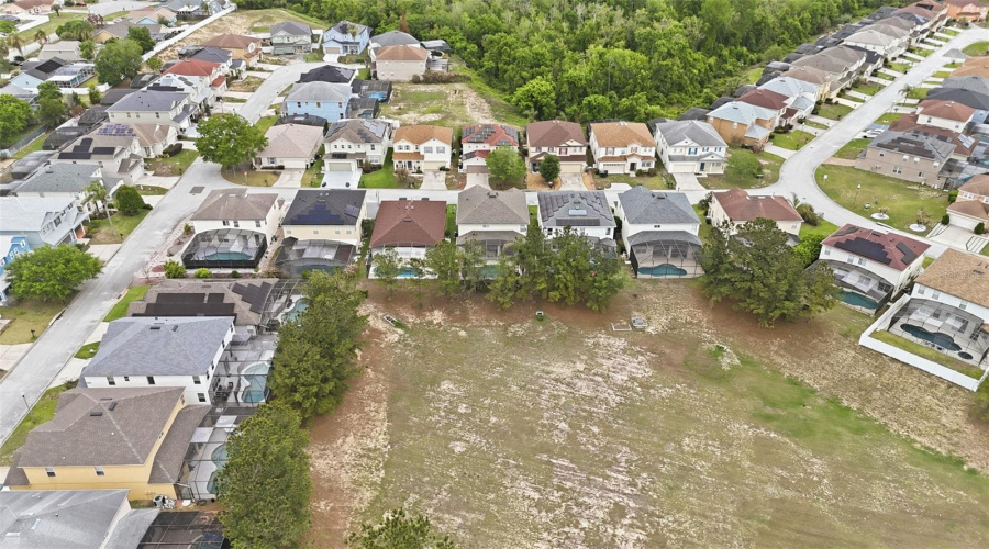 DAVENPORT, Florida 33896, 5 Bedrooms Bedrooms, ,3 BathroomsBathrooms,Residential,For Sale,BAY LEAF,0,MFRS5147488