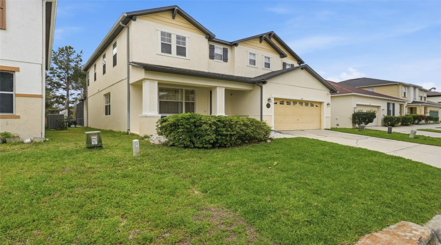 DAVENPORT, Florida 33896, 5 Bedrooms Bedrooms, ,3 BathroomsBathrooms,Residential,For Sale,BAY LEAF,0,MFRS5147488