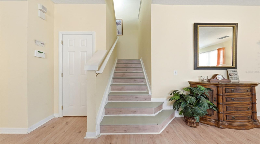 DAVENPORT, Florida 33896, 5 Bedrooms Bedrooms, ,3 BathroomsBathrooms,Residential,For Sale,BAY LEAF,0,MFRS5147488