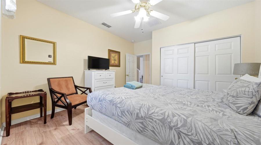 DAVENPORT, Florida 33896, 5 Bedrooms Bedrooms, ,3 BathroomsBathrooms,Residential,For Sale,BAY LEAF,0,MFRS5147488