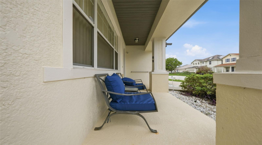 DAVENPORT, Florida 33896, 5 Bedrooms Bedrooms, ,3 BathroomsBathrooms,Residential,For Sale,BAY LEAF,0,MFRS5147488