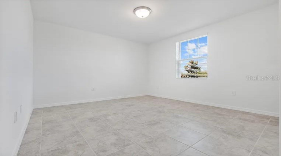 DAVENPORT, Florida 33837, 3 Bedrooms Bedrooms, ,2 BathroomsBathrooms,Residential,For Sale,IRISH ELK,0,MFRS5147416