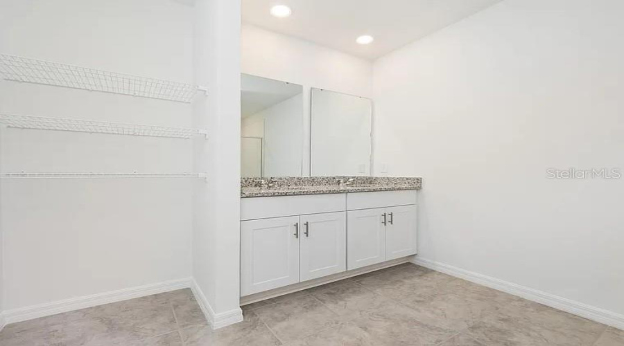 DAVENPORT, Florida 33837, 3 Bedrooms Bedrooms, ,2 BathroomsBathrooms,Residential,For Sale,IRISH ELK,0,MFRS5147416