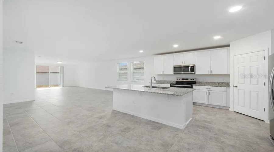 DAVENPORT, Florida 33837, 3 Bedrooms Bedrooms, ,2 BathroomsBathrooms,Residential,For Sale,IRISH ELK,0,MFRS5147416