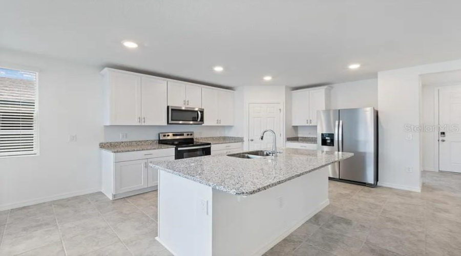 DAVENPORT, Florida 33837, 3 Bedrooms Bedrooms, ,2 BathroomsBathrooms,Residential,For Sale,IRISH ELK,0,MFRS5147416