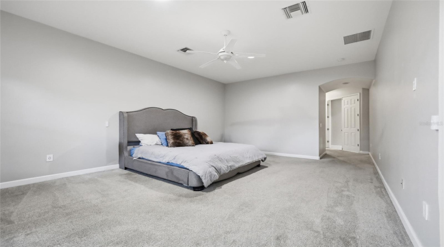 ORLANDO, Florida 32836, 5 Bedrooms Bedrooms, ,4 BathroomsBathrooms,Residential,For Sale,GIOVANA,0,MFRO6397884