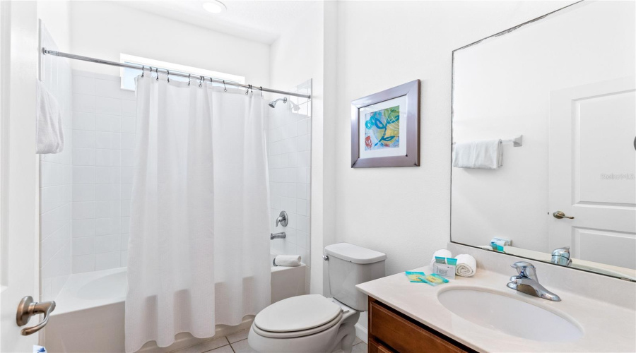 KISSIMMEE, Florida 34746, 6 Bedrooms Bedrooms, ,4 BathroomsBathrooms,Residential,For Sale,BALLO,0,MFRO6392864