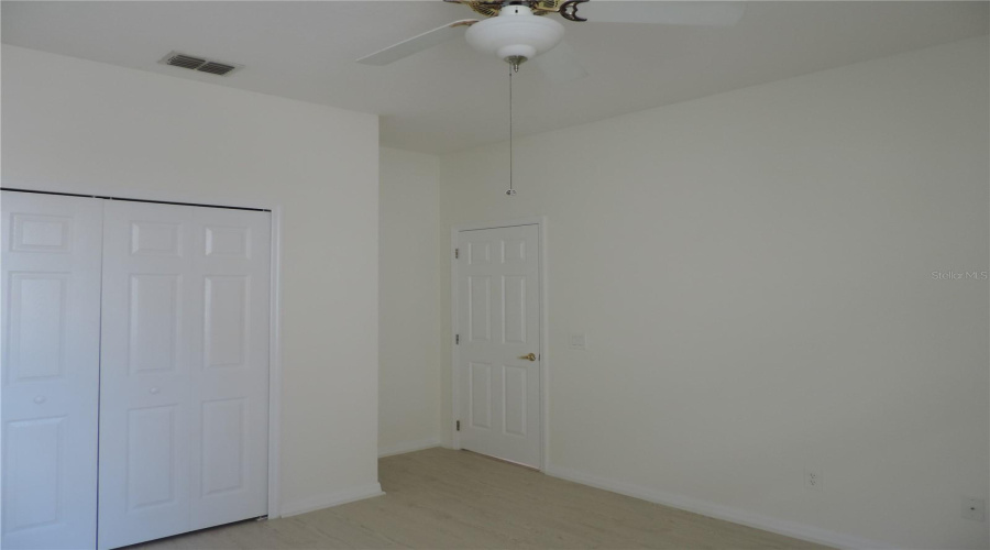 KISSIMMEE, Florida 34746, 4 Bedrooms Bedrooms, ,3 BathroomsBathrooms,Residential,For Sale,LUTZA,0,MFRS5142987