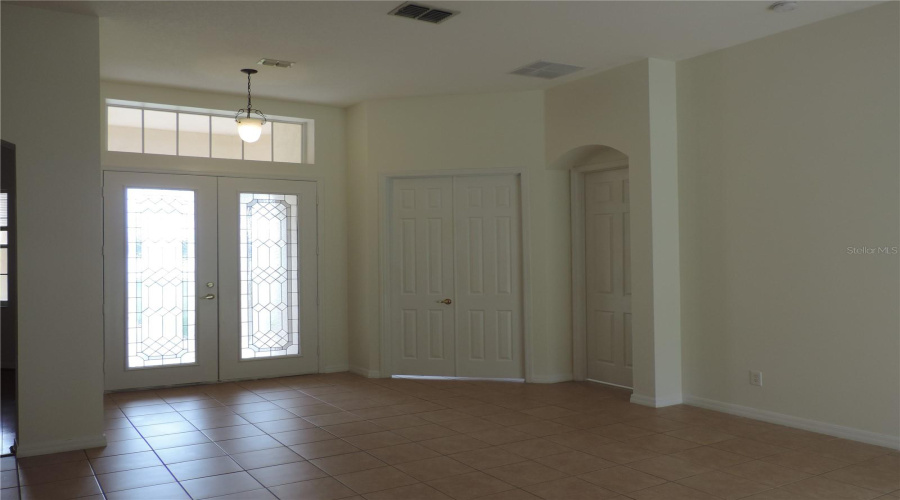 KISSIMMEE, Florida 34746, 4 Bedrooms Bedrooms, ,3 BathroomsBathrooms,Residential,For Sale,LUTZA,0,MFRS5142987