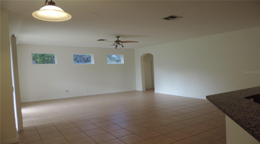 KISSIMMEE, Florida 34746, 4 Bedrooms Bedrooms, ,3 BathroomsBathrooms,Residential,For Sale,LUTZA,0,MFRS5142987
